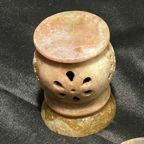 Vintage Natural Soapstone Oil Diffuser - Picture 11 of 13
